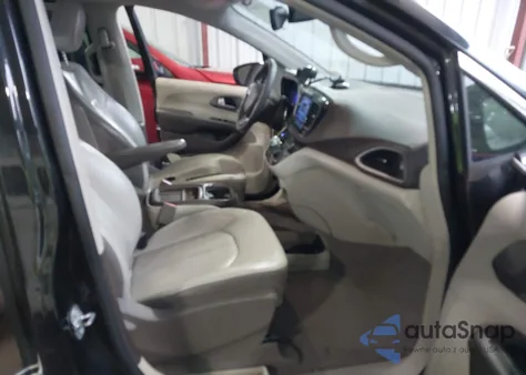 2017 Chrysler Pacifica Touring-L from USA, damaged, VIN 2C4RC1BGXHR534302